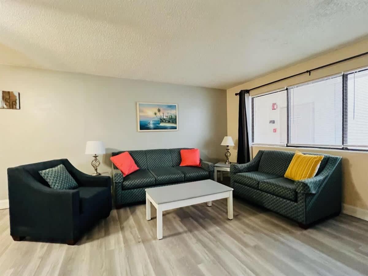 *A Family Retreat*Pool*Steps To The Beach*Approved Dogs*D18-9 Myrtle Beach Exterior foto